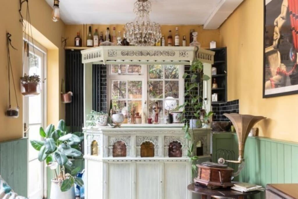 Casa vacanze Gorgeous Grade Ii Listed Georgian House - Leafy Square Views -